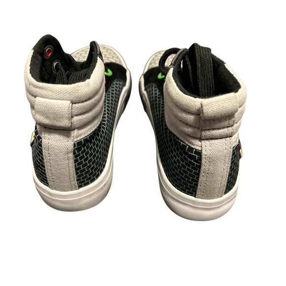Super Mario‎ Brothers Boys Hi Top Sneakers, Size 11. - Picture 4 of 6